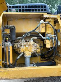 Buy Caterpillar 320D Used Excavator / 6 Buy Caterpillar 320D Used Excavator / 6