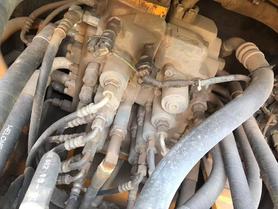 Buy Kato Used Excavator / 4 Buy Kato Used Excavator / 4