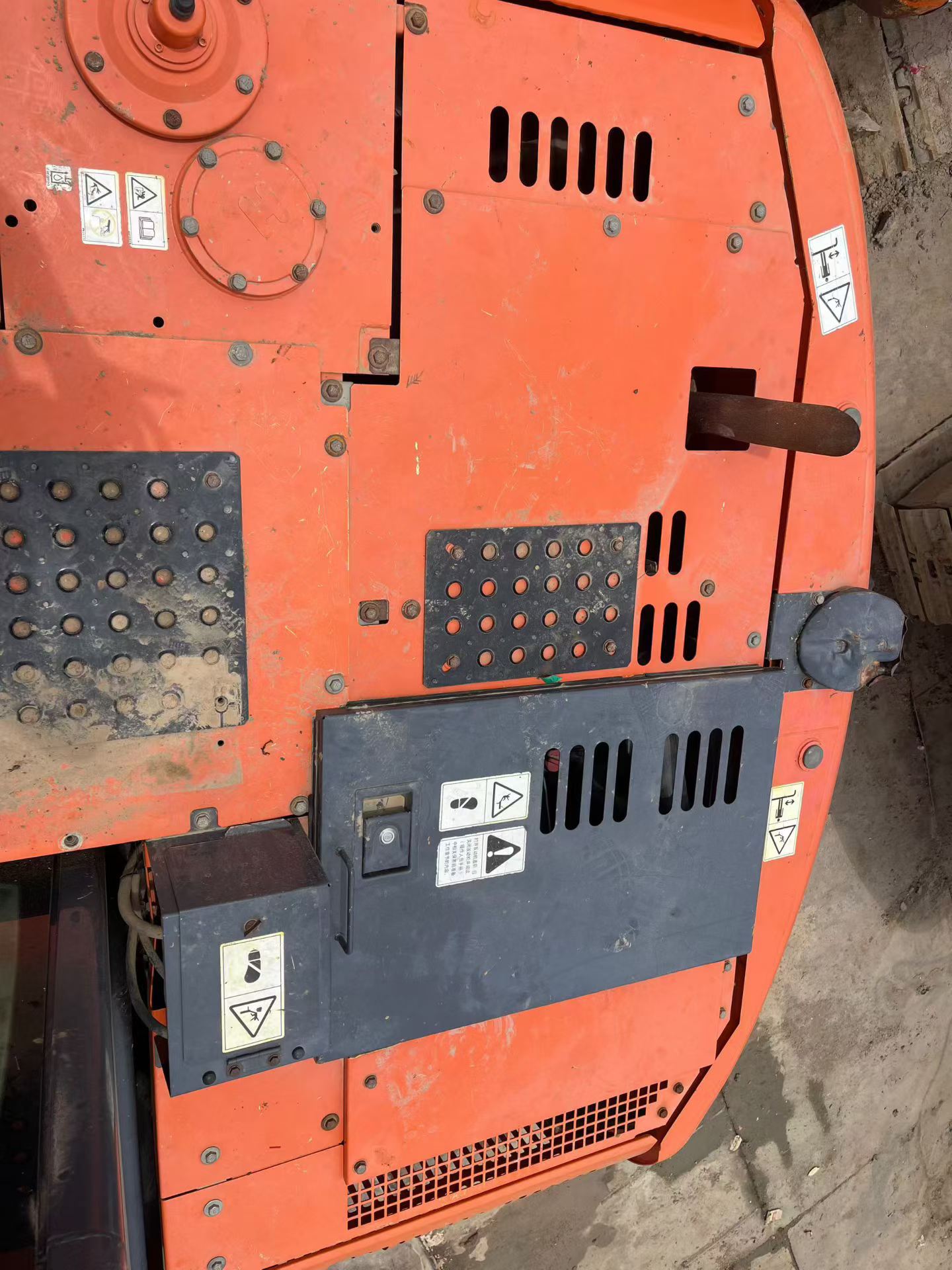 Buy Hitachi ZX130-5A Used Excavator / 9