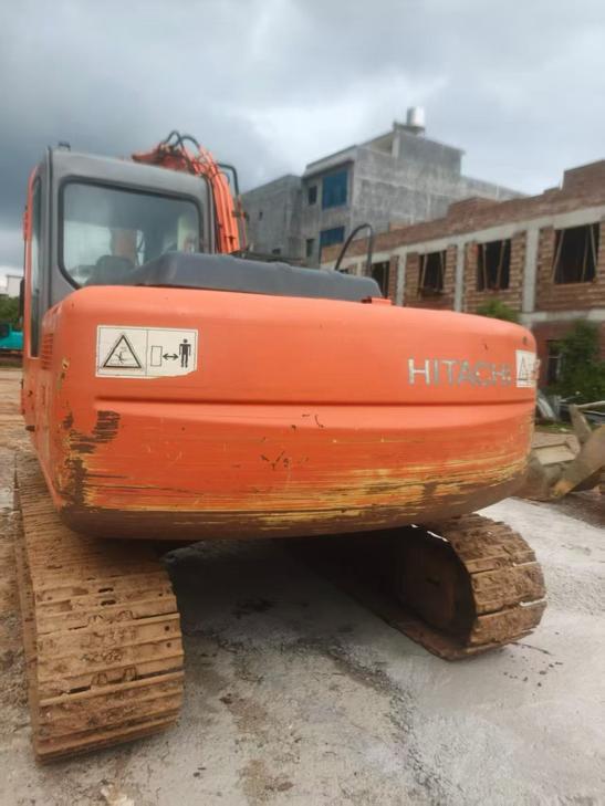 Buy Hitachi EX120-6 Used Excavator / 1