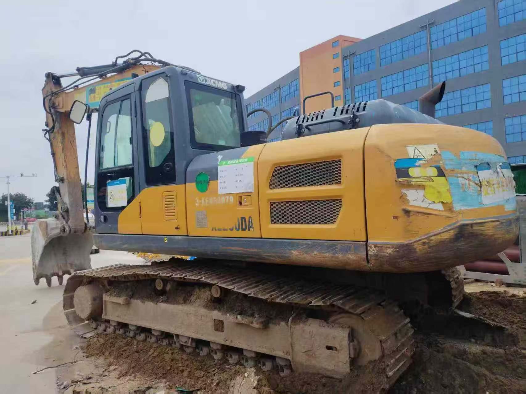 Buy XCMG XE200 Used Excavator / 5