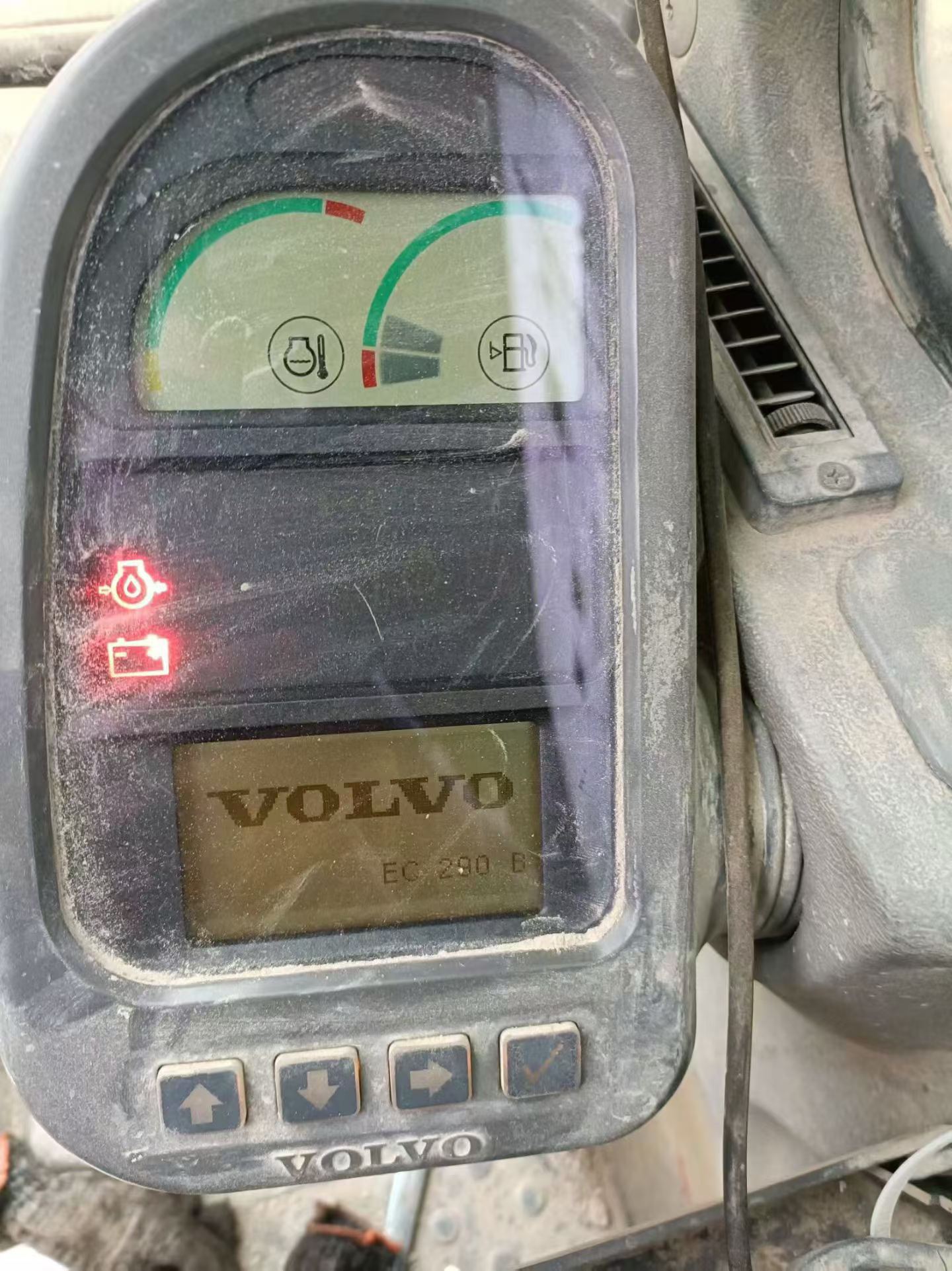Buy Volvo EC290 Used Excavator / 4