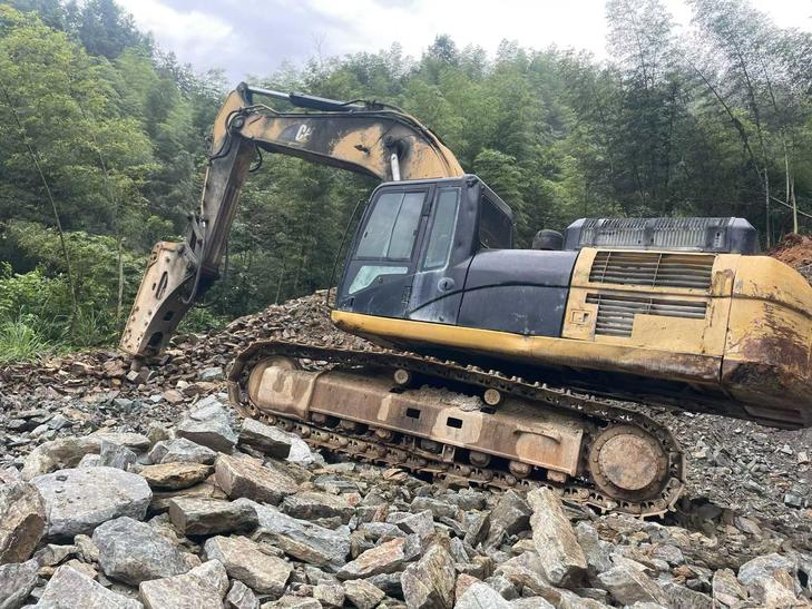 Buy Caterpillar 336E Used Excavator / 1