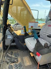 Buy Komatsu PC200 Used Excavator / 4 Buy Komatsu PC200 Used Excavator / 4