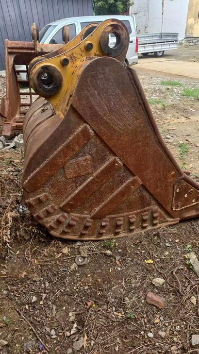 Buy Caterpillar 326DL Used Excavator / 1