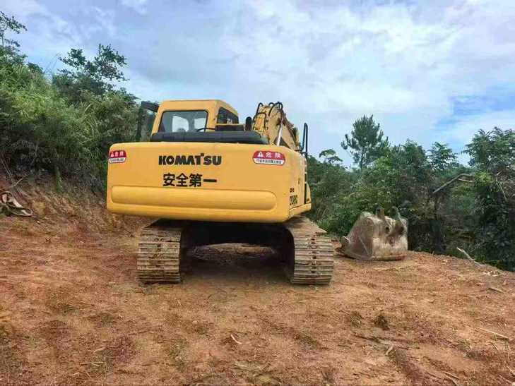 Buy Komatsu PC120-6E Used Excavator / 1
