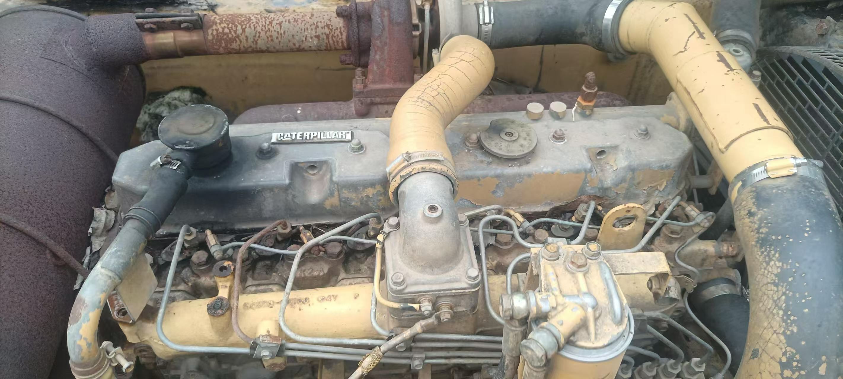 Buy Caterpillar 320V2 Used Excavator / 3