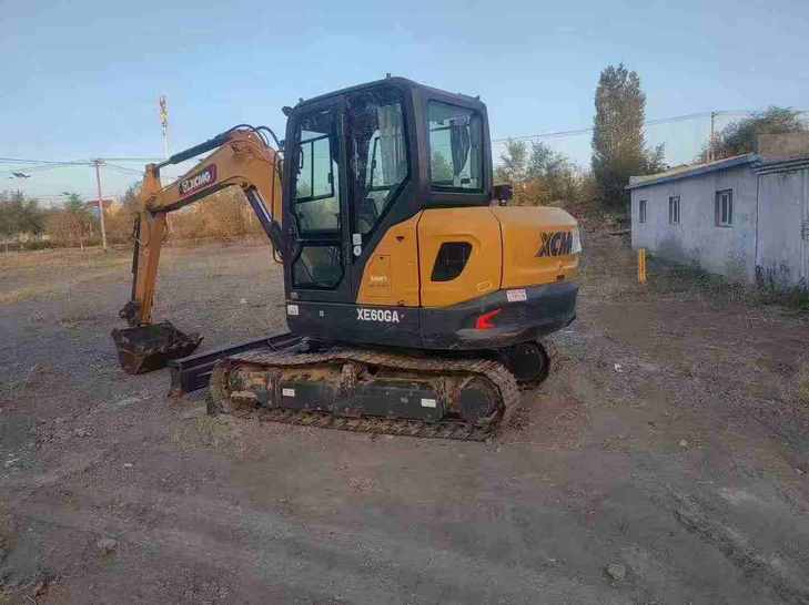 Buy XCMG XE60 Used Excavator / 1