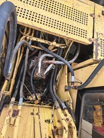 Buy Caterpillar 320B Used Excavator / 4 Buy Caterpillar 320B Used Excavator / 4