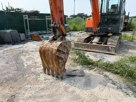 Buy Doosan DH55 Used Excavator / 4 Buy Doosan DH55 Used Excavator / 4