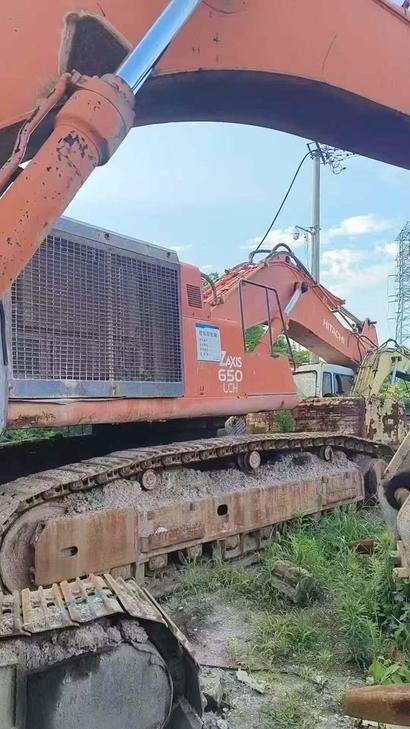Buy Hitachi ZX650 Used Excavator / 1