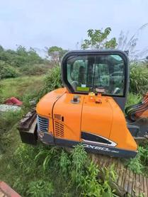 Buy Doosan DH60 Used Excavator / 3 Buy Doosan DH60 Used Excavator / 3