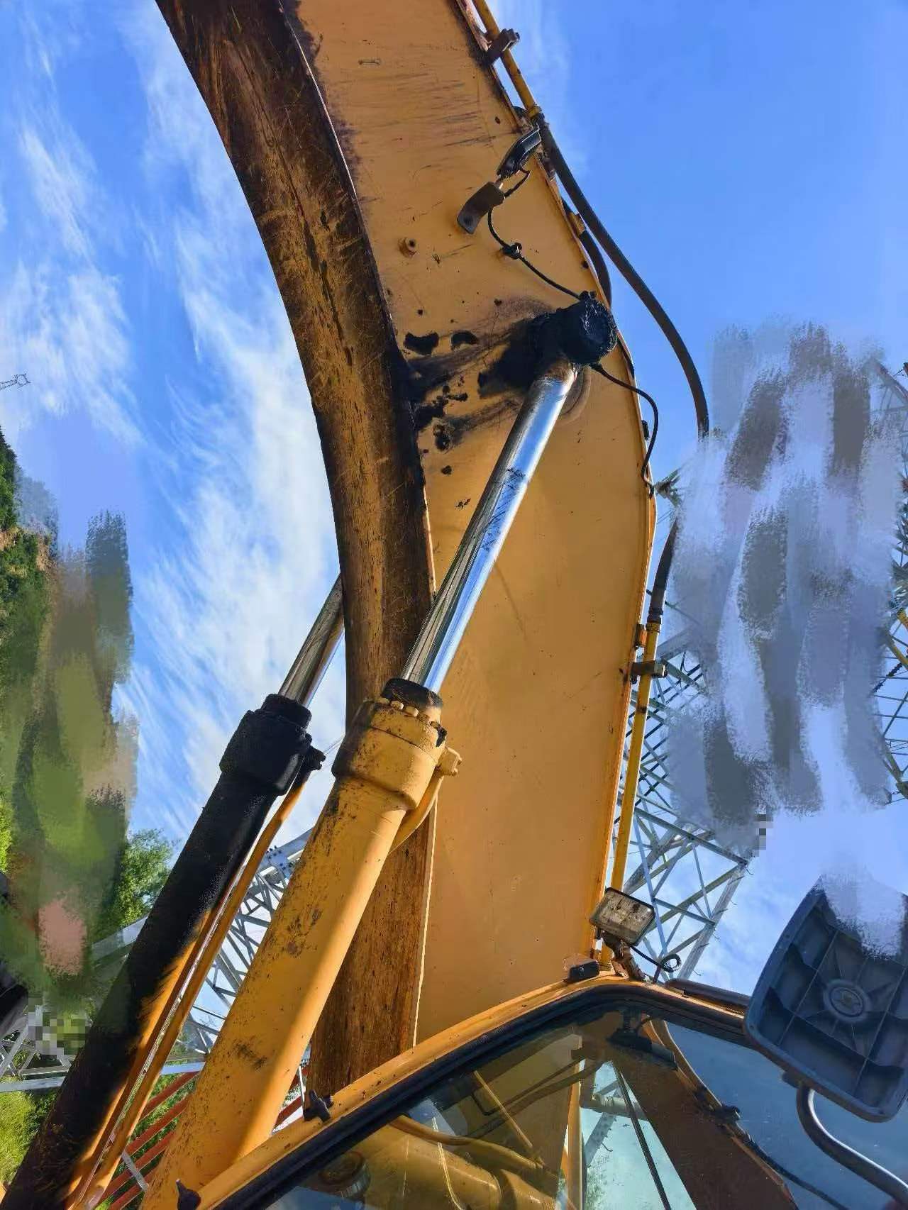 Buy Hyundai R305LVS Used Excavator / 5