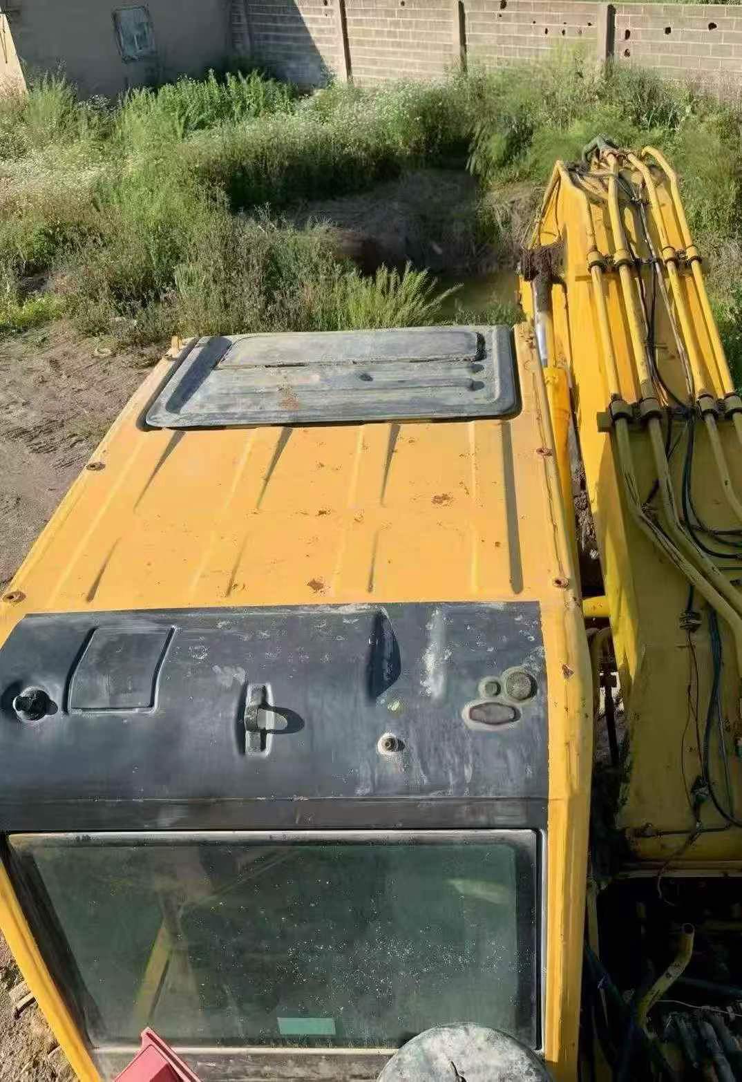 Buy Komatsu PC200-8 Used Excavator / 7