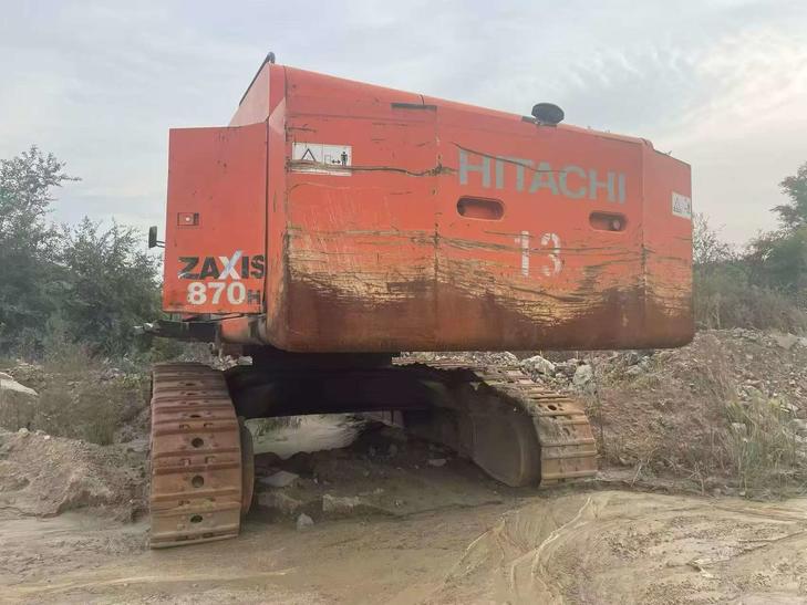 Buy Hitachi ZX870H Used Excavator / 1