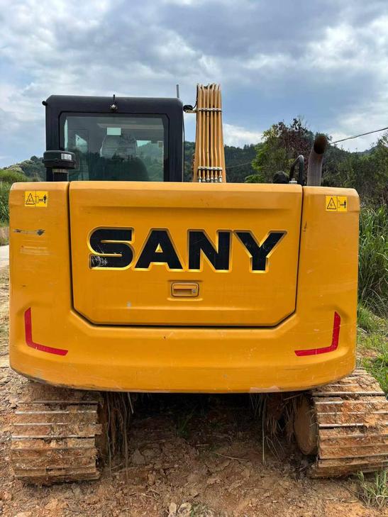 Buy Sany SY75 Used Excavator / 1