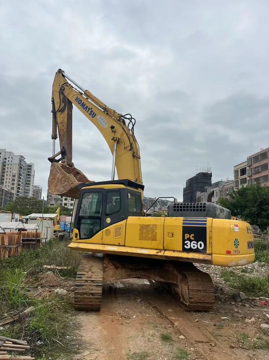 Buy Komatsu PC360-7 Used Excavator / 1