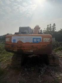 Buy Hitachi ZX200-6 Used Excavator / 2 Buy Hitachi ZX200-6 Used Excavator / 2