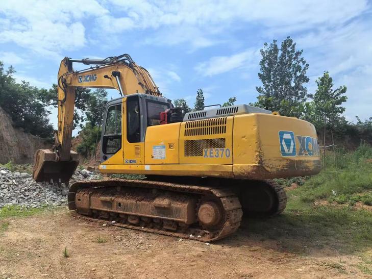 Buy XCMG XE370 Used Excavator / 1