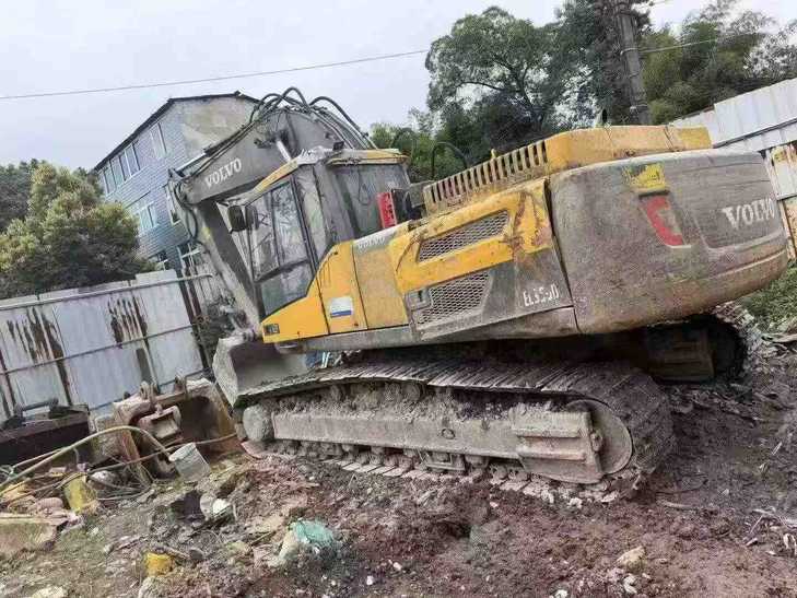 Buy Volvo EC300D Used Excavator / 1