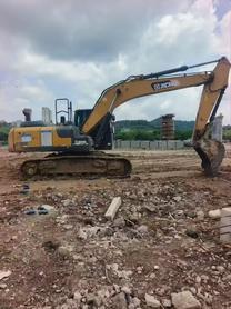 Buy XCMG XE200 Used Excavator / 2 Buy XCMG XE200 Used Excavator / 2