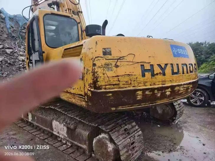 Buy Hyundai R210-5 Used Excavator / 1