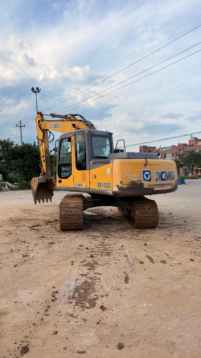 Buy XCMG XE150D Used Excavator / 1
