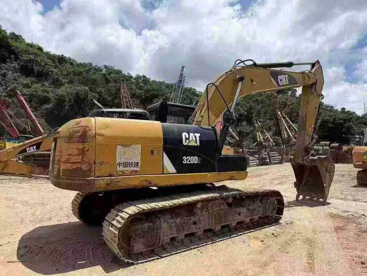 Buy Caterpillar 320D Used Excavator / 1