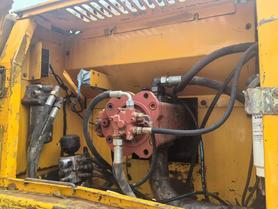 Buy XCMG XE370 Used Excavator / 2 Buy XCMG XE370 Used Excavator / 2