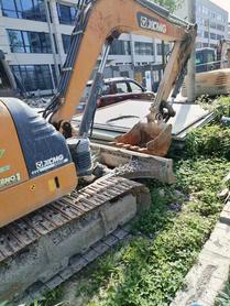 Buy XCMG XE60 Used Excavator / 4 Buy XCMG XE60 Used Excavator / 4