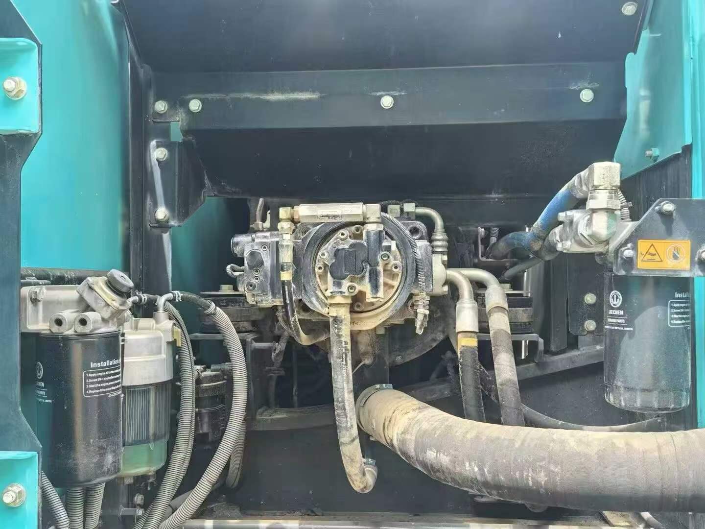 Buy Kobelco SK260 Used Excavator / 6