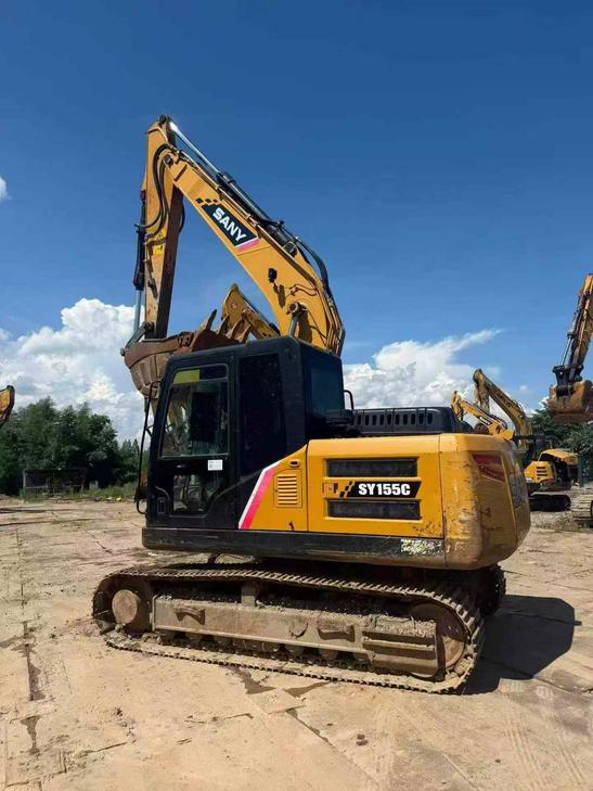 Buy Sany SY135 Used Excavator / 1