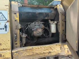 Buy Komatsu PC220-7 Used Excavator / 9 Buy Komatsu PC220-7 Used Excavator / 9