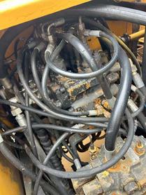 Buy XCMG XE135B Used Excavator / 7 Buy XCMG XE135B Used Excavator / 7