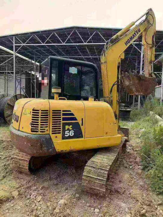 Buy Komatsu PC56-7 Used Excavator / 1