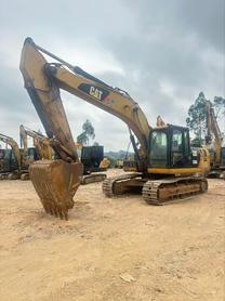 Buy Caterpillar 320D Used Excavator / 4 Buy Caterpillar 320D Used Excavator / 4