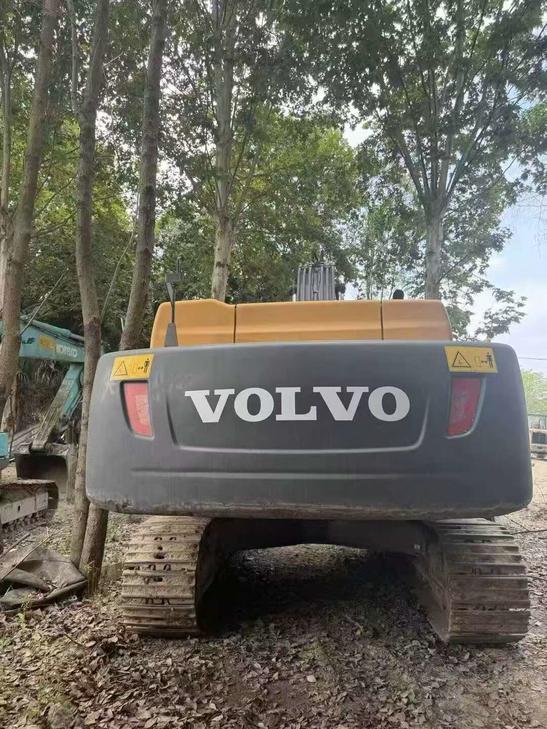 Buy Volvo EC350D Used Excavator / 1