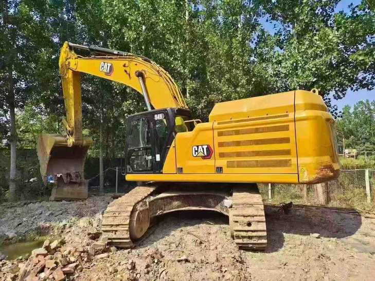 Buy Caterpillar 349E Used Excavator / 1