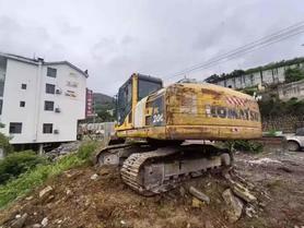 Buy Komatsu PC200 Used Excavator / 3 Buy Komatsu PC200 Used Excavator / 3