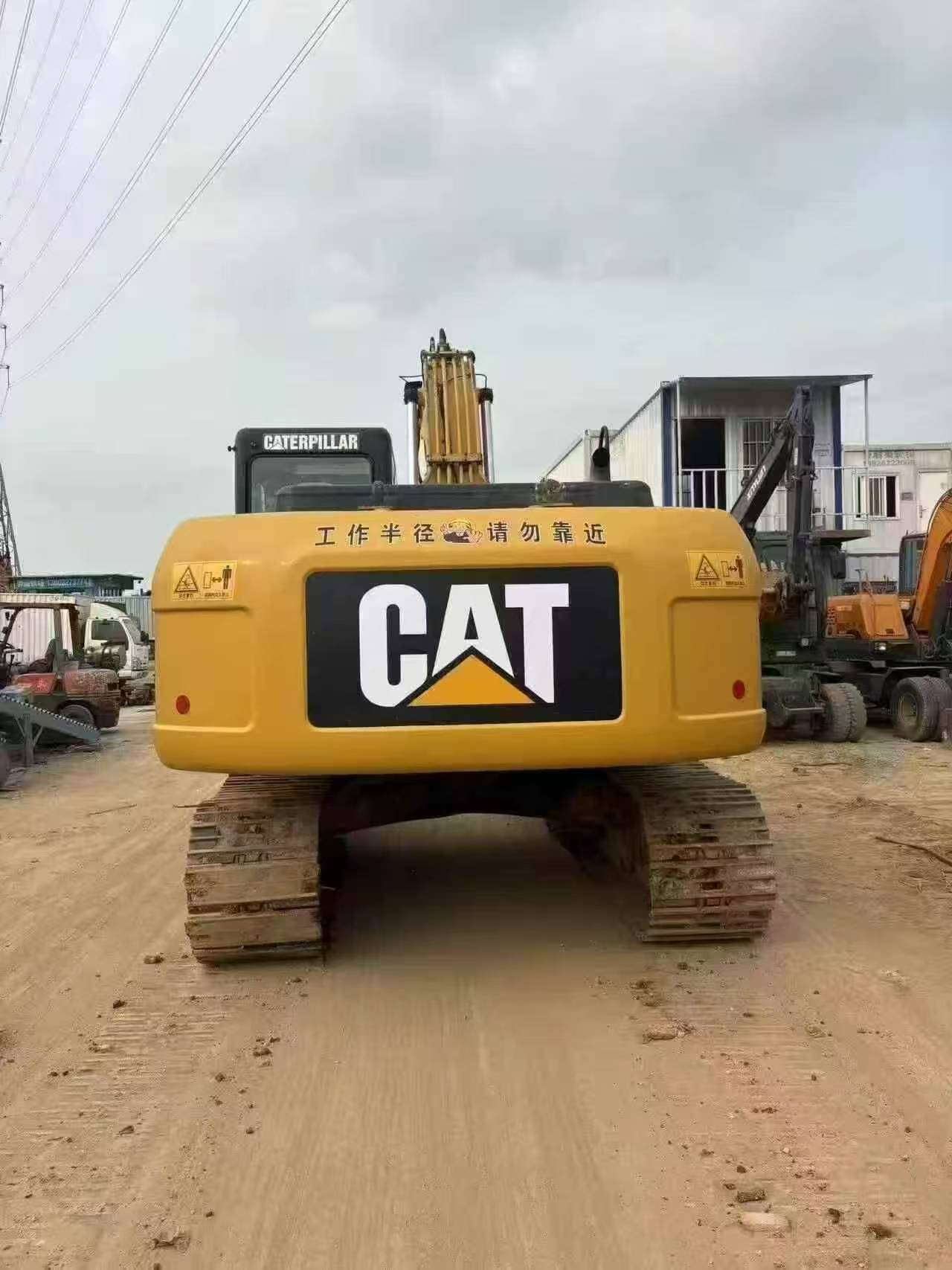 Buy Caterpillar 320D Used Excavator / 3