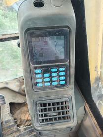 Buy Komatsu PC220-7 Used Excavator / 7 Buy Komatsu PC220-7 Used Excavator / 7