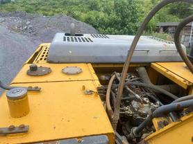 Buy XCMG XE240D Used Excavator / 4 Buy XCMG XE240D Used Excavator / 4