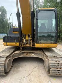 Buy Caterpillar 320D Used Excavator / 5 Buy Caterpillar 320D Used Excavator / 5