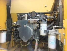 Buy Komatsu PC200-10 Used Excavator / 6 Buy Komatsu PC200-10 Used Excavator / 6