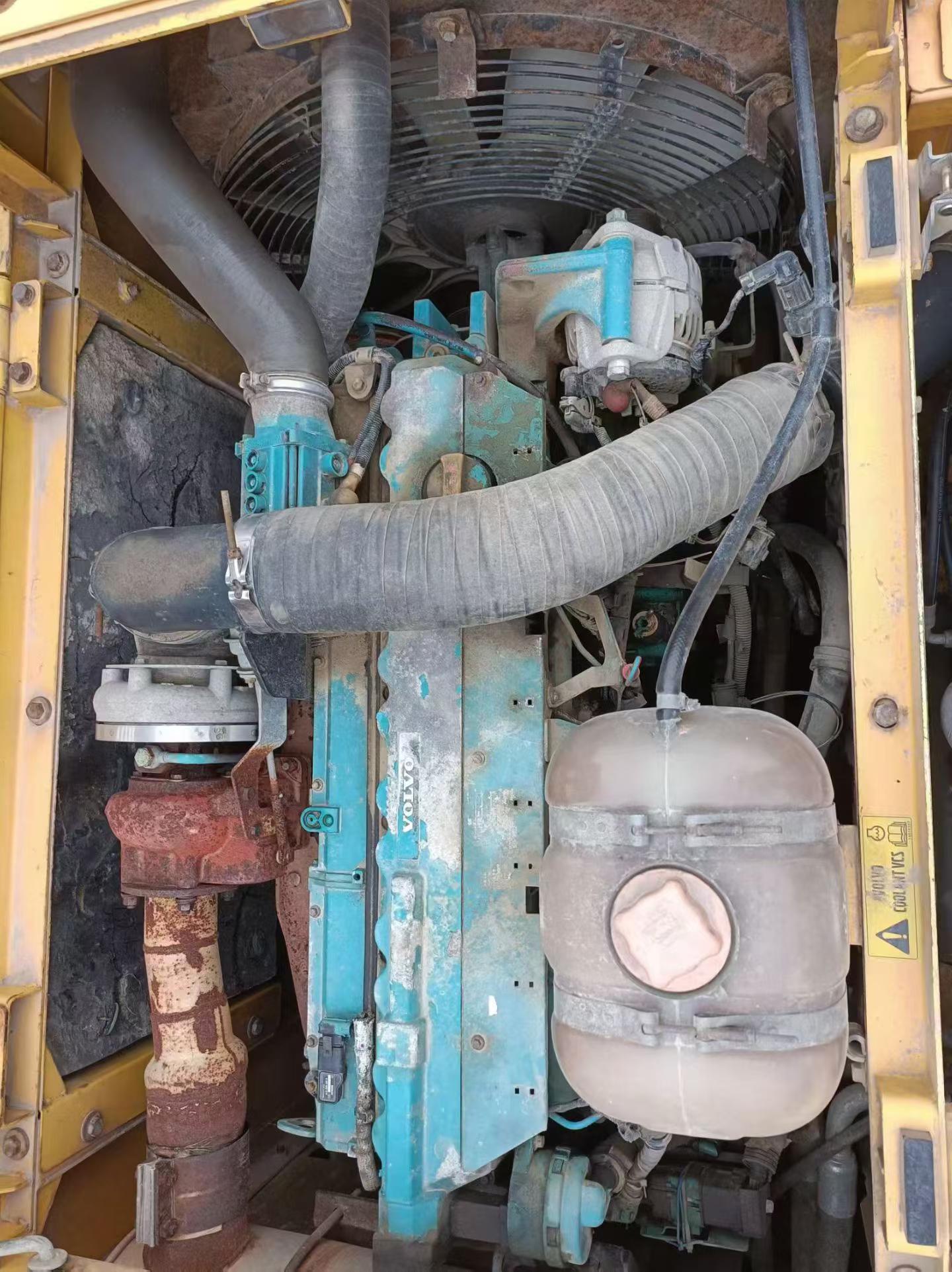 Buy Volvo EC290 Used Excavator / 2