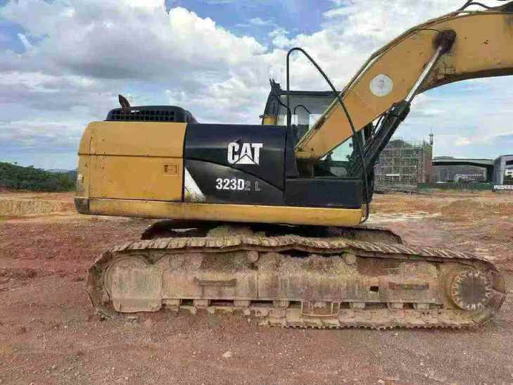 Buy Caterpillar 323 Used Excavator / 1