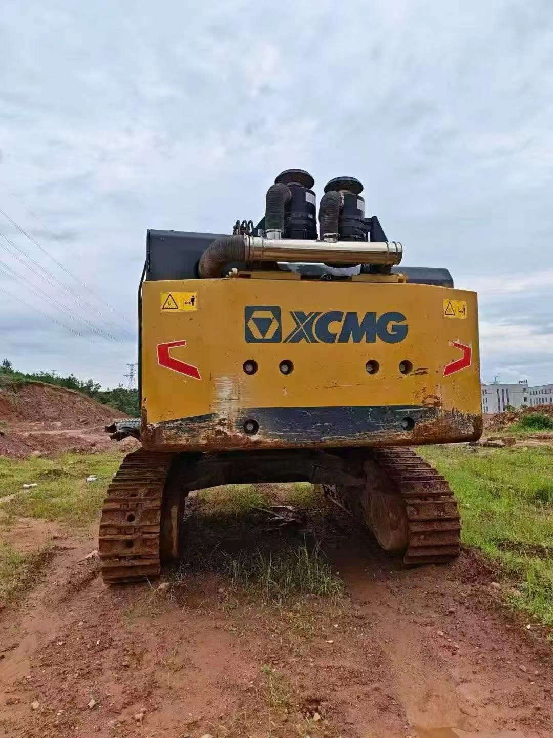Buy XCMG XE690DK Used Excavator / 6 Buy XCMG XE690DK Used Excavator / 6