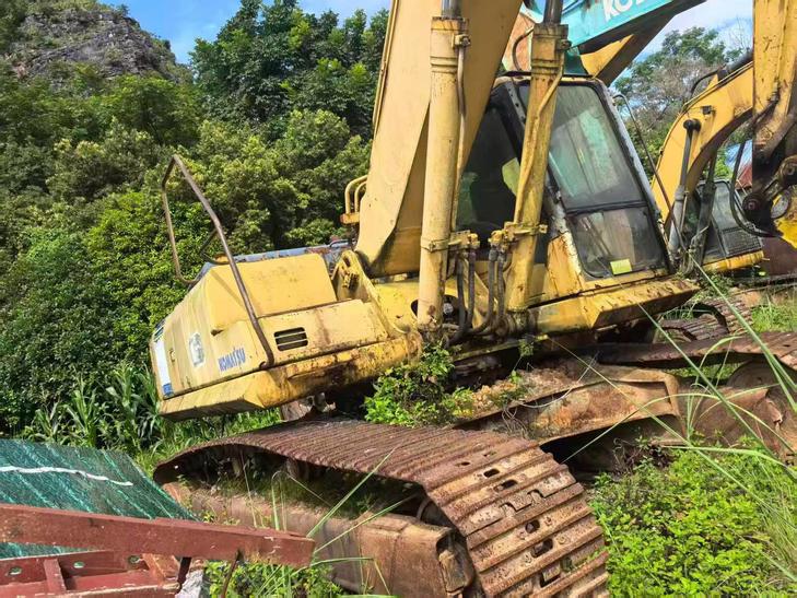 Buy Komatsu PC360-7 Used Excavator / 1