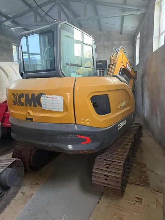Buy XCMG XE60 Used Excavator / 1