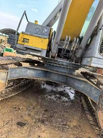 Buy XCMG XE265C Used Excavator / 3 Buy XCMG XE265C Used Excavator / 3